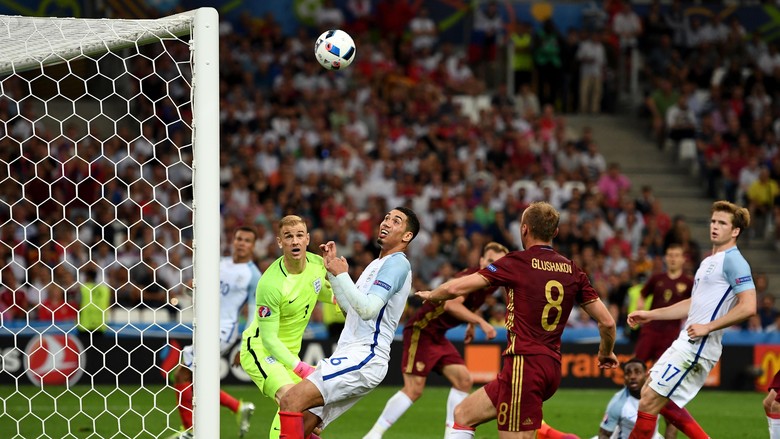 Inggris dan Rusia berakhir dengan sama kuat