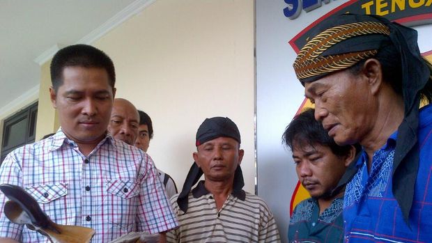 Kakek Pengedar Dolar dan Euro Palsu Ditangkap Polisi di Semarang