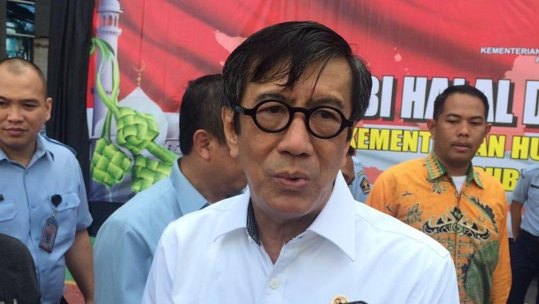 revisi-undang2-persembahan-menkum-ham-remisi-buat-koruptor