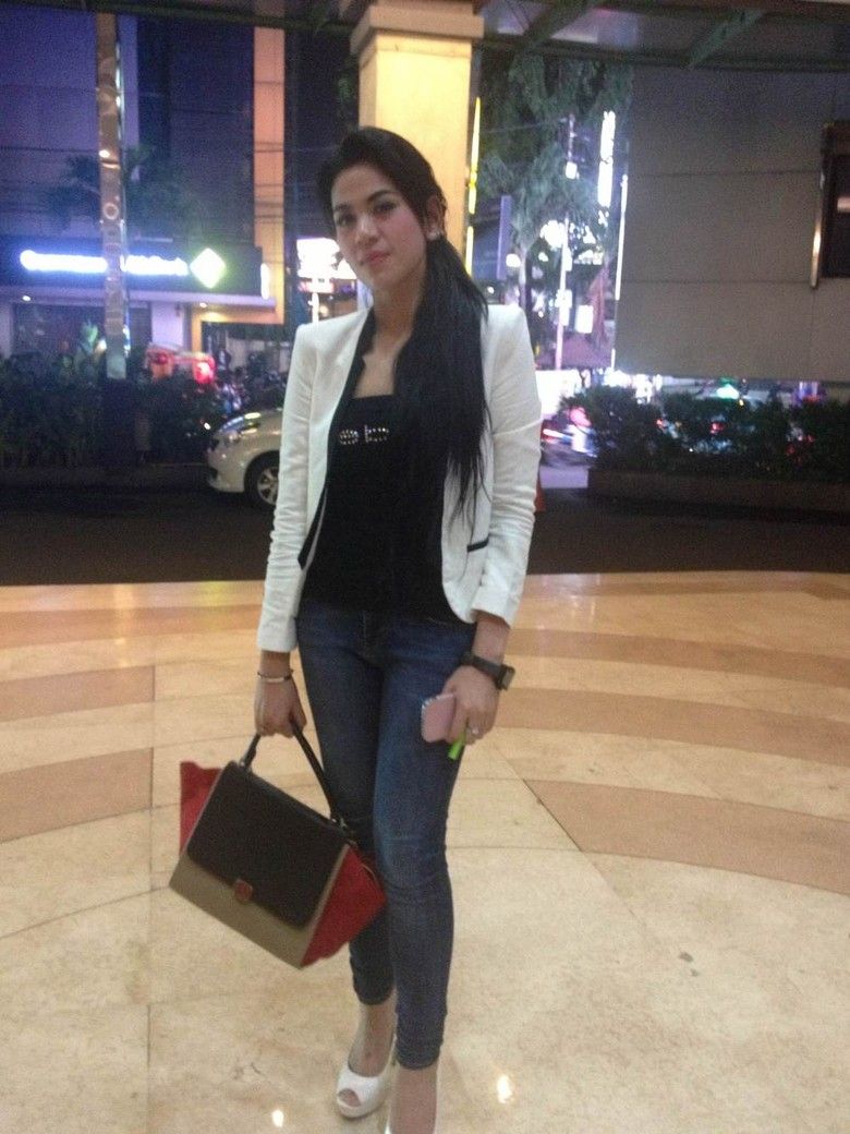 Freddy Budiman Bergelimang Uang, Model Seksi, dan Narkoba