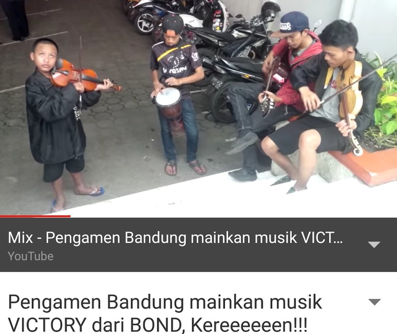 Lagi, Aksi Keren Pengamen Jalanan yang Membuat Kagum: Mainkan Musik Victory