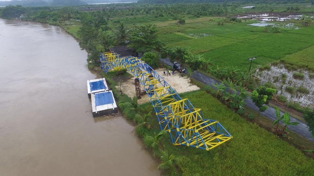 Jembatan Apung Pertama RI Dibangun di Cilacap, Ini Dampak Ekonominya