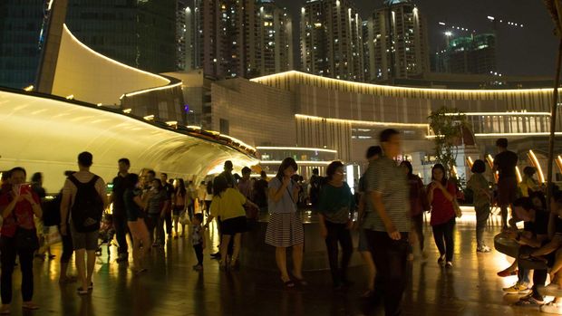 Bukan Singapura, Ini Jembatan Keren Yang Tengah Hits di Jakarta