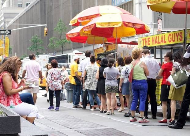 Kini Makanan Halal Makin Digemari Warga Amerika