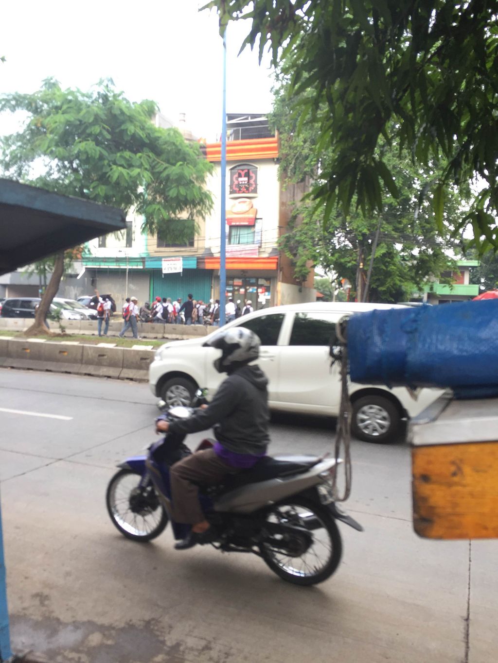 Tawuran Pelajar Sempat Macetkan Buncit Sore ini