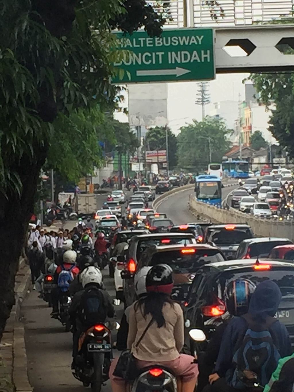 Tawuran Pelajar Sempat Macetkan Buncit Sore ini