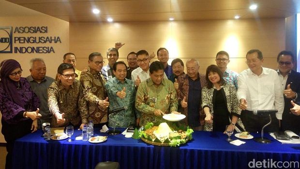 Tax Amnesty Periode I Sukses, Pengusaha Gelar Tumpengan