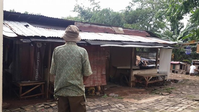 Rastoni si 'Manusia Cangkul' Ngontrak Rp 40 Ribu per Bulan, Seperti Apa Wujudnya?