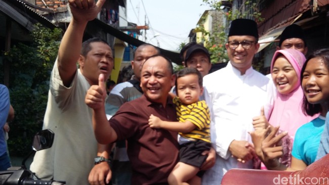 Janji Anies ke Warga Kampung Magesen: KJP Diteruskan