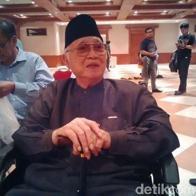 maulwi-saelan-eks-pengawal-bung-karno-meninggal-dunia