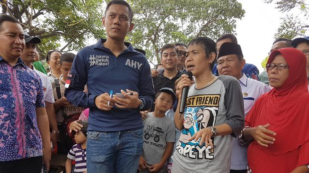 Agus Yudhoyono ke Warga Bukit Duri: Membangun Tak Harus Menggusur