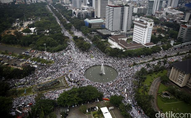 Live Report: Aksi Demo 4 November