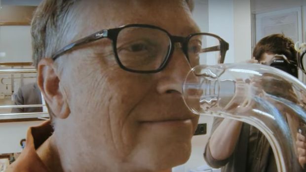 Kebiasaan Minum Bill Gates, Zuckerberg, dan Elon Musk