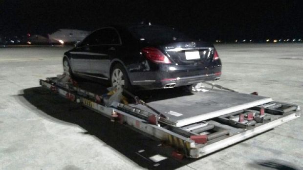 2 Unit Mercy S600 Milik Pangeran Arab Saudi Tiba di Denpasar