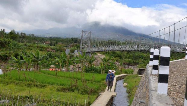 Penampakan Jembatan Gantung yang Diresmikan Jokowi di Temanggung