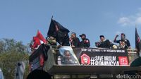 Bareng Bang Japar, Jonru Ikut Aksi Bela Rohingya di Kedubes Myanmar