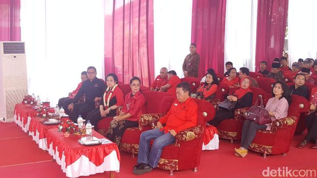 Resmikan Kantor DPC PDIP Malang, Megawati Ingatkan Gotong Royong