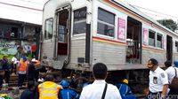 Proses Evakuasi KRL yang Anjlok di Manggarai