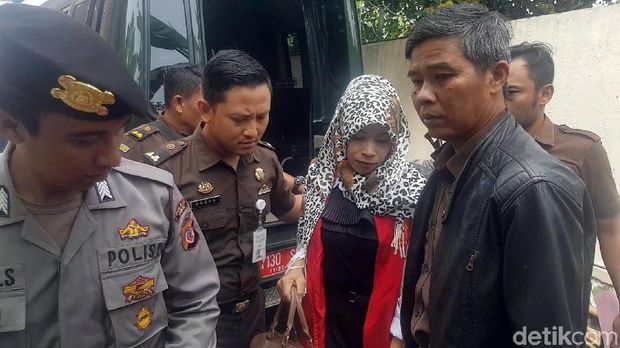 Sri Rahayu Penghina Jokowi Jalani Sidang Dakwaan di PN Cianjur
