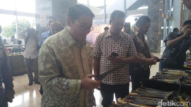 Cerita Fadli Zon yang Koleksi 1.000 Keris