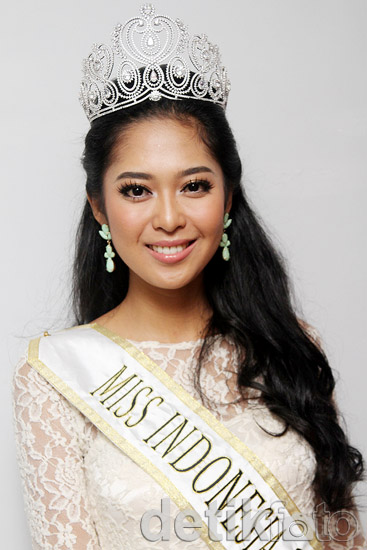 Manisnya Miss Indonesia 2014, Maria Rahajeng