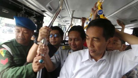 Jokowi Akui Anak Buahnya Belum Ada yang Bisa Bekerja Cepat