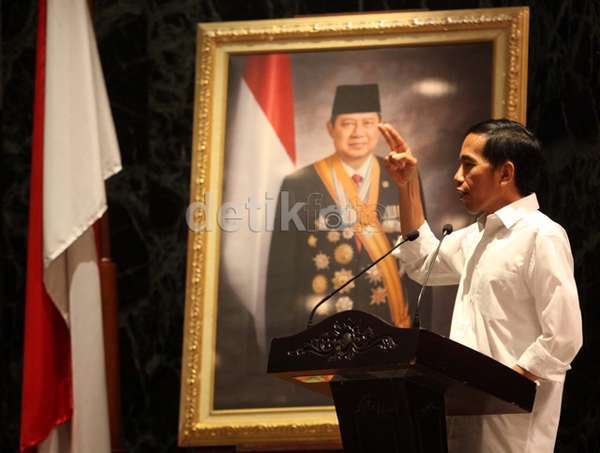 Soal Gaji, Jokowi: Itu Urusan Pribadi