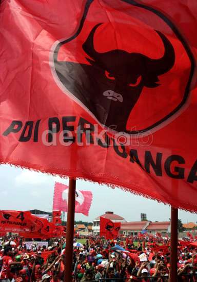 Puisi Terbaru PDIP: "REMPONG"