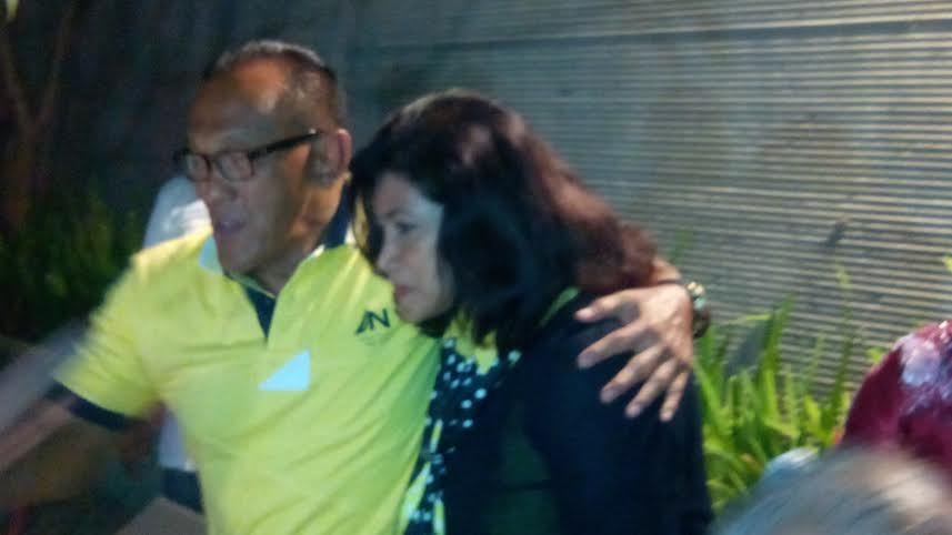 Dendang Cinta Bos Golkar untuk Perempuan Bernama Tatty