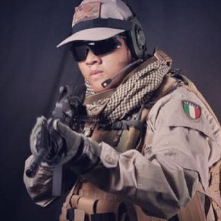 dari-modal-rp-280000-ari-seorang-gamer-kini-jadi-jutawan-juragan-seragam-militer