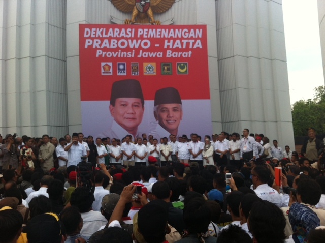 Kalau Prabowo-Hatta Menang, Timses Janjikan Pemulung Sejahtera