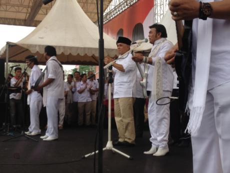 Janji Hatta, Bangun Jl 3Rb Km Hingga Pndptn 2X Lipat, KEMARIN JADI MENTERI KMN AJA?