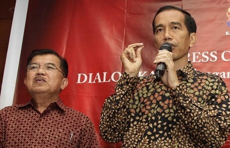 Soal Debat Pakai Bahasa Inggris, Jokowi: Relevansinya Apa?