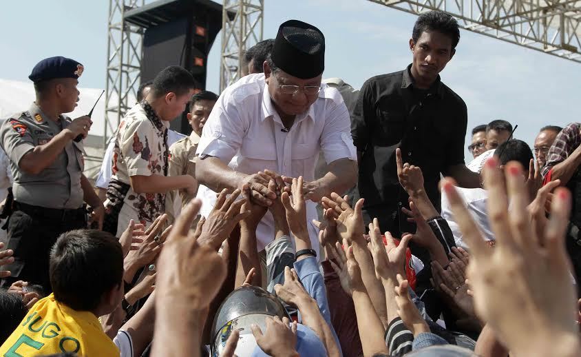 (PHP) Prabowo Janji Naikkan Upah Seluruh Rakyat Indonesia 2,5 Kali Lipat