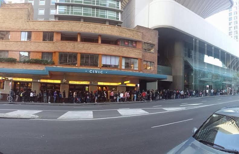 Ini Penampakan WNI di Sydney Antusias Nyoblos, Antre Seperti Pembeli iPhone