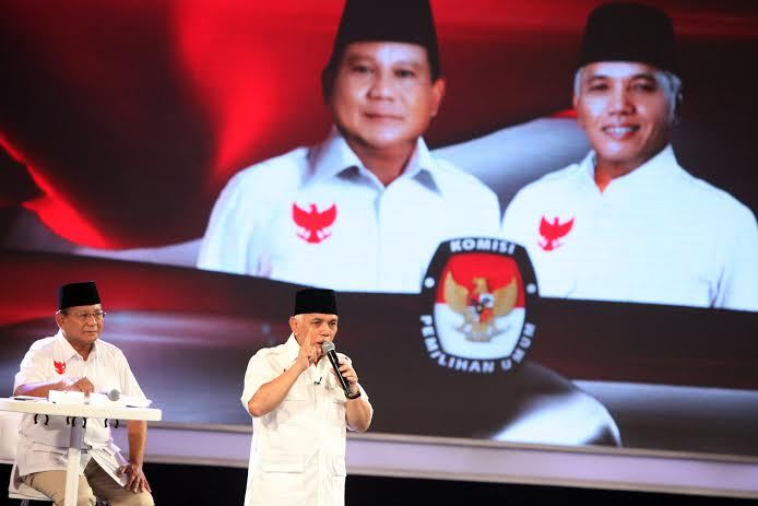 {Blunder lagi Bapaknya Rasyid&#93; Bertanya Balik ke Jokowi, Hatta Ditegur Moderator