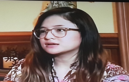 Tampil Perdana Pasca Disekap, Marshanda Tak Kenakan Hijab