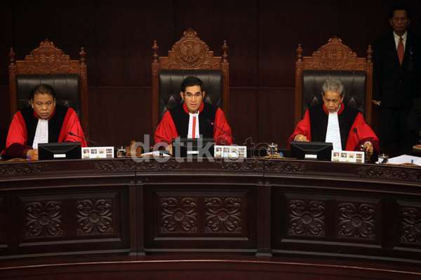 Hakim Semprot Saksi Prabowo-Hatta di MK: Ah Main-main!