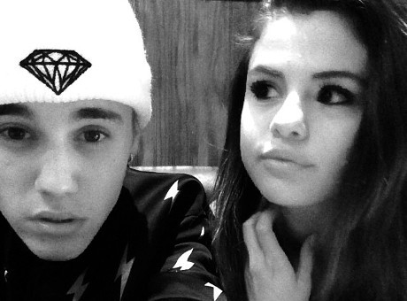 CLBK, Ini Dia Momen-momen Mesra Lain Selena Gomez dan Justin Bieber