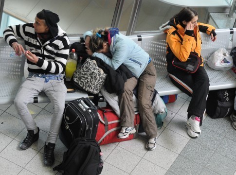 Kelakuan-Kelakuan Turis yang Paling Menyebalkan di Bandara &#91;Don't Try This!&#93;
