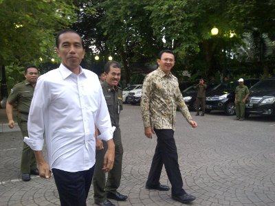 &#91;MAHA PENTING&#93; Periksa Gigi ke Balai Kota, Jokowi: Disuruh Mangap Ya Saya Mangap