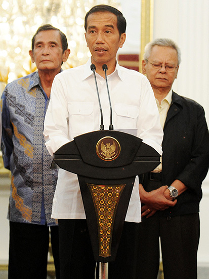 &#91;Hot News&#93; Presiden Jokowi Lebih Mendengar Suara Rakyat 