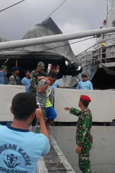 Di Tengah Latihan, Kopassus Evakuasi 2 Nelayan yang Terapung 2 Hari 1 Malam