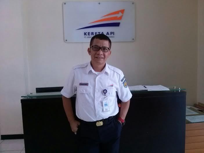 nih-mantan-penjaga-pintu-kereta-yang-diangkat-jonan-jadi-pejabat-kai