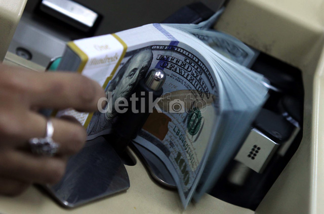 &#91;BALIK KE 14 RIBU LG BRAY&#93; Intervensi BI Sia-Sia, Dolar AS Balik Lagi ke 14 Ribu!