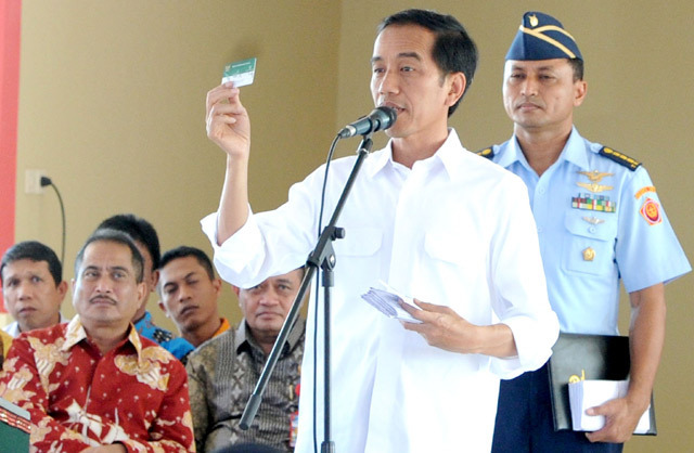 &#91;Roket siap meluncur&#93; Jokowi: Semoga Hari Ini Paket Kebijakan Ekonomi Diumumkan