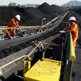 dulu-rugi-rp-700-m-tambang-emas-bakrie-kini-untung-rp-50-m