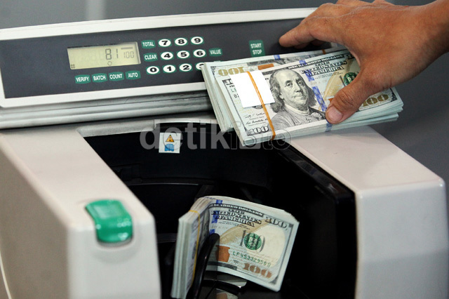 Dolar AS Tertinggi di Rp 14.458, Ini Penampakannya