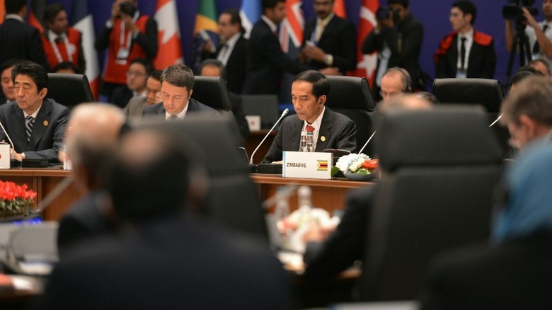 Jokowi Tak Mau Dunia Ketergantungan Dolar AS
