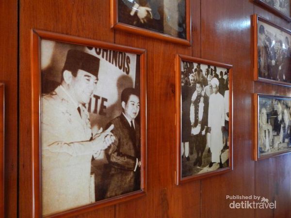 ada-soekarno-di-istana-kamboja